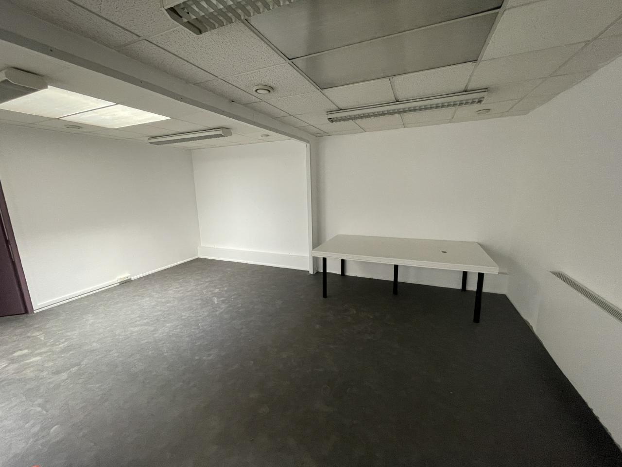Local d'activité Fléville-devant-Nancy 405m² Location local d'activité Fléville-devant-Nancy Meurthe-et-Moselle OLACT2309517 6